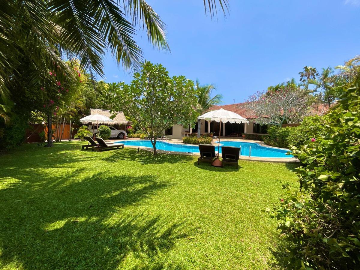 Coconut Paradise Holiday Villas Пхукет Экстерьер фото