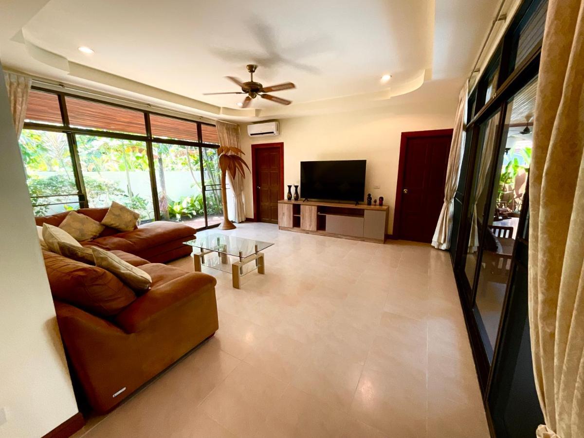 Coconut Paradise Holiday Villas Пхукет Экстерьер фото
