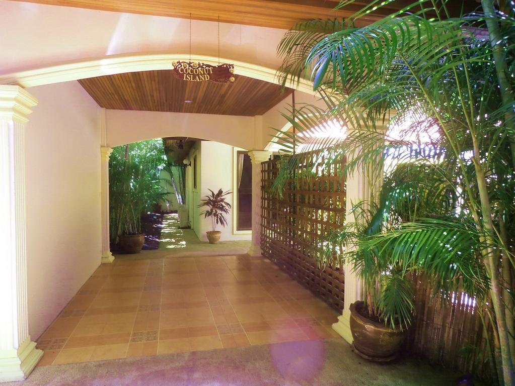 Coconut Paradise Holiday Villas Пхукет Номер фото