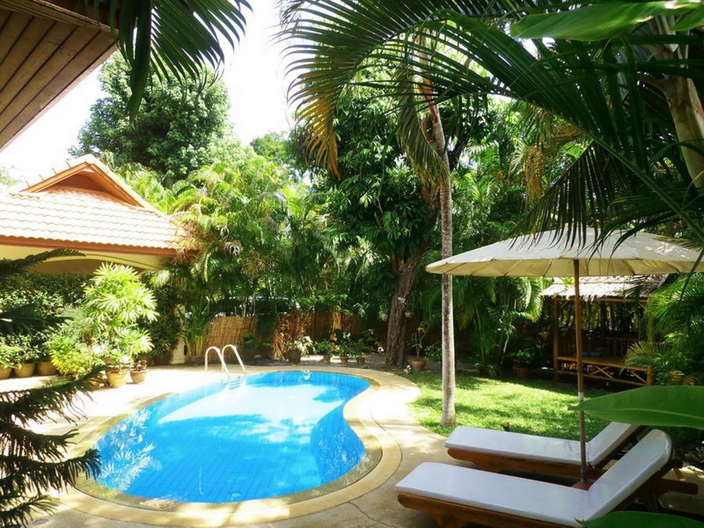 Coconut Paradise Holiday Villas Пхукет Экстерьер фото